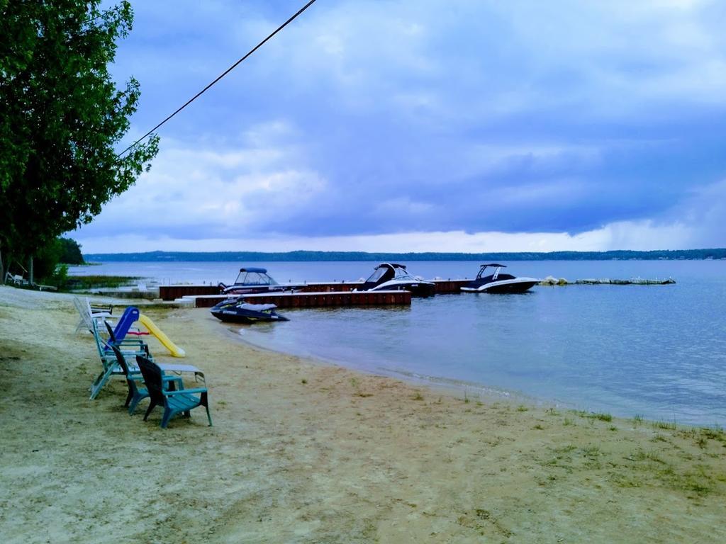 Bayshore Cottages Wiarton Eksteriør billede